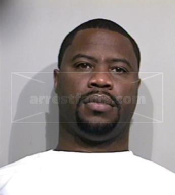 Eric D Earls