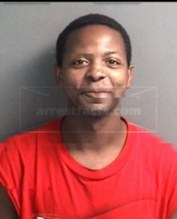 Teandre Machete Hill