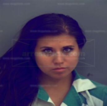 Cassandra Loya