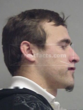 Dustin L Mccracken