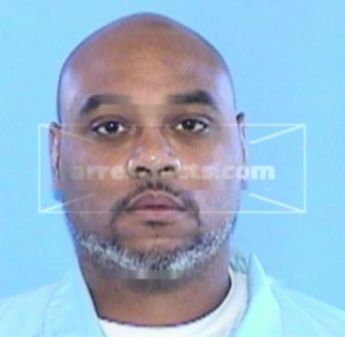 Roosevelt L Smith
