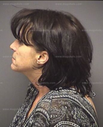 Lucinda Michele Richard