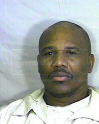 Tracy T Williams