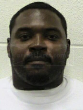 Ladaryl T Nobles
