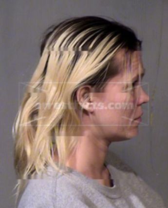 Moenik Danielle Thornburg