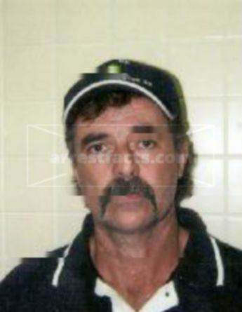 Robert Lynn Davis