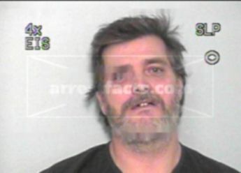 Terry L Davis