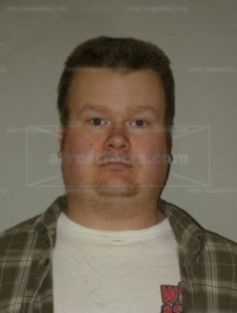Derek D Nicklas