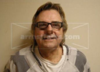 Jeffery J Iwanski
