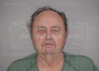 Kenneth Burkett Giddens