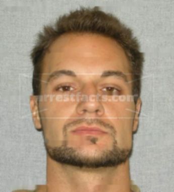 Damon G Mueller