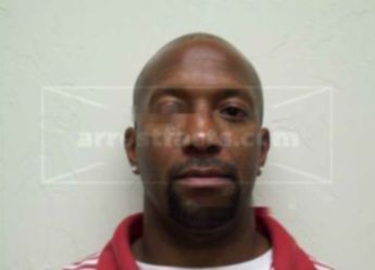 Eric L Bullock