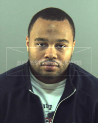 Dontae M Thomas