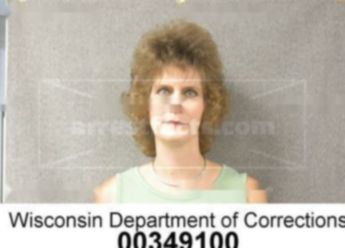 Lisa M Pederson