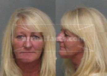 Deanna Daves