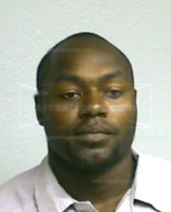 Antwon L Robinson