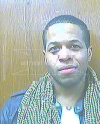Gregory D Thomas