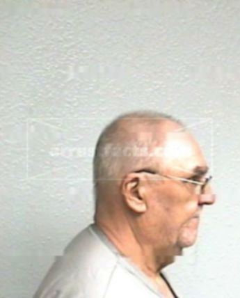 Johnny L Mckenzie