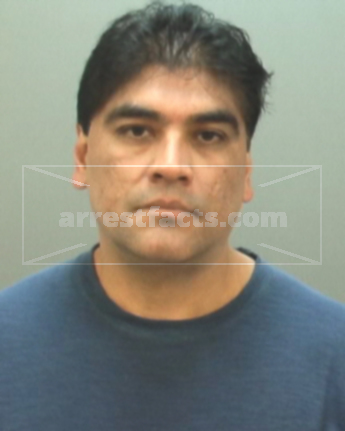 Leonel R Alcantara