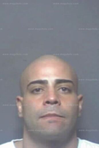 Robert Hernandez