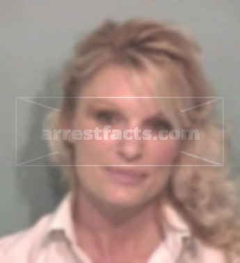 Shari Lynn Holmes