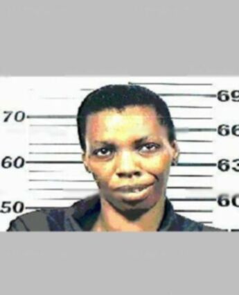 Kimberly E Robinson