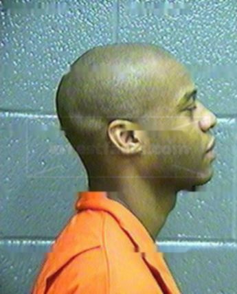 Marcus L Petty