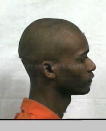 Lamar D Samuels