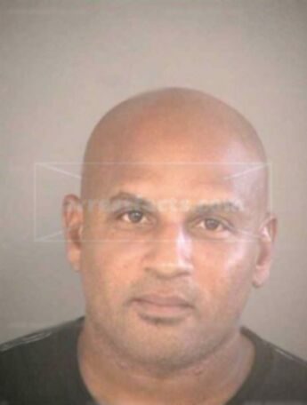 Algernon L Roundtree