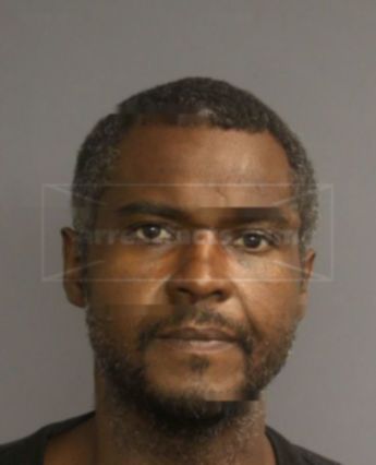 Andre R Lindsey