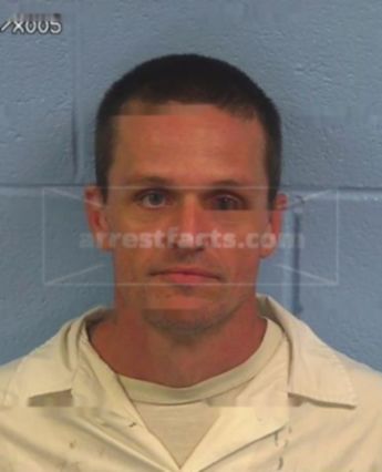Robbie Lee Tucker