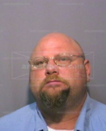 Jonathan L Hansen