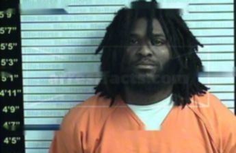 Orlando Saxton