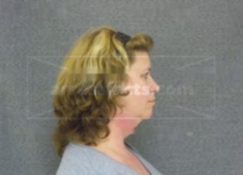 Sandra R Ladwig