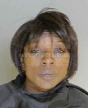 Snovia Nicole Shorter