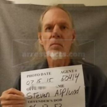 Steven E Asplund