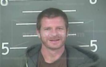 Jerry L Layne
