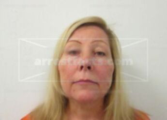 Lisa Lynn Meade