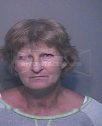 Vicki Comalander Quinley