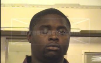 Tristan J Maxey