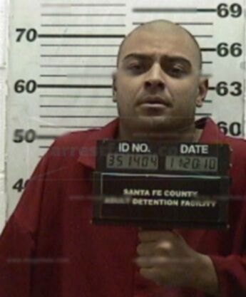 Eric J Gomez