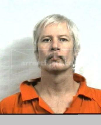 Bobby J Schoonover