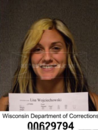 Lisa M Wojciechowski