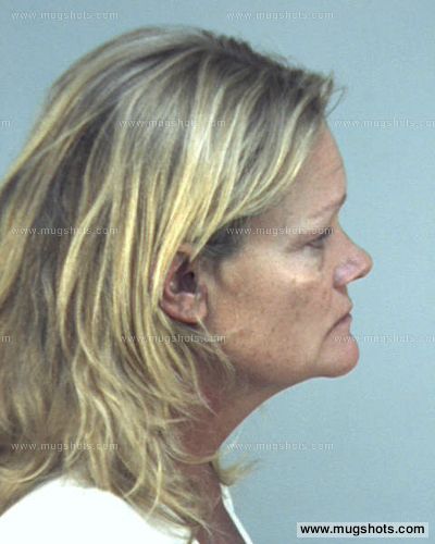 Donna L Crews