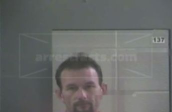 Bernard Q Ellison Ii
