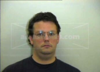 Daniel E Pierce