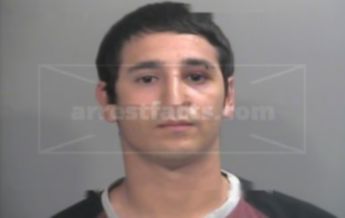 Henry Hernandez