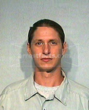 Todd M Lennert