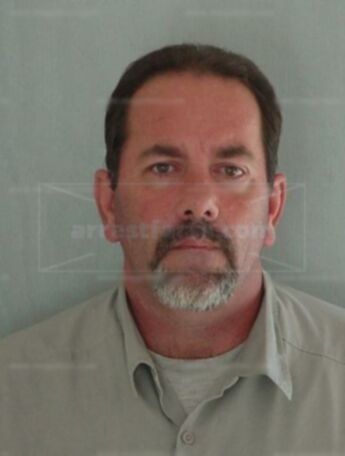 Jeffery L Grundy