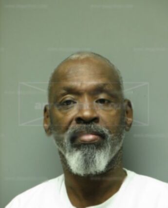 Kerry L Mcknight